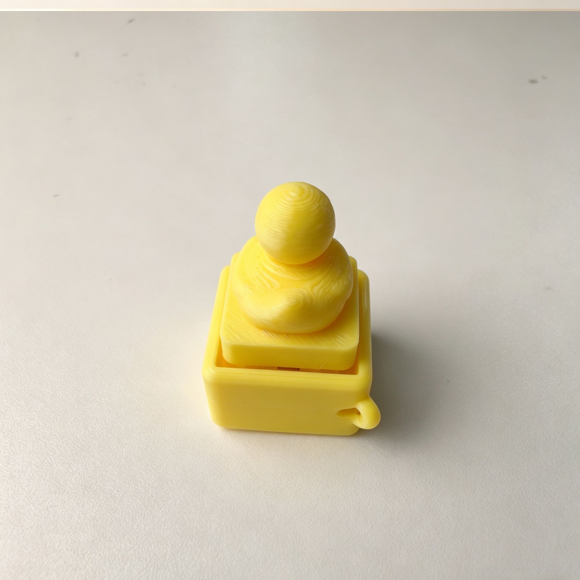 Милый желтый брелок-утка с кно – обзор и цена Men'S Yellow Accessories